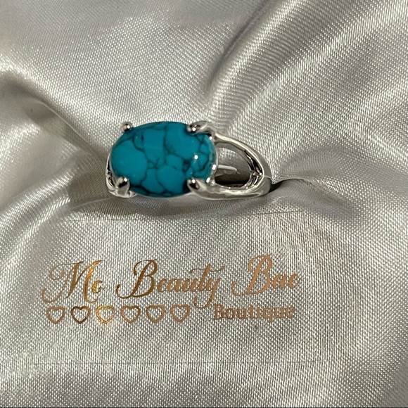 Turquoise Ring - Picture 2 of 5